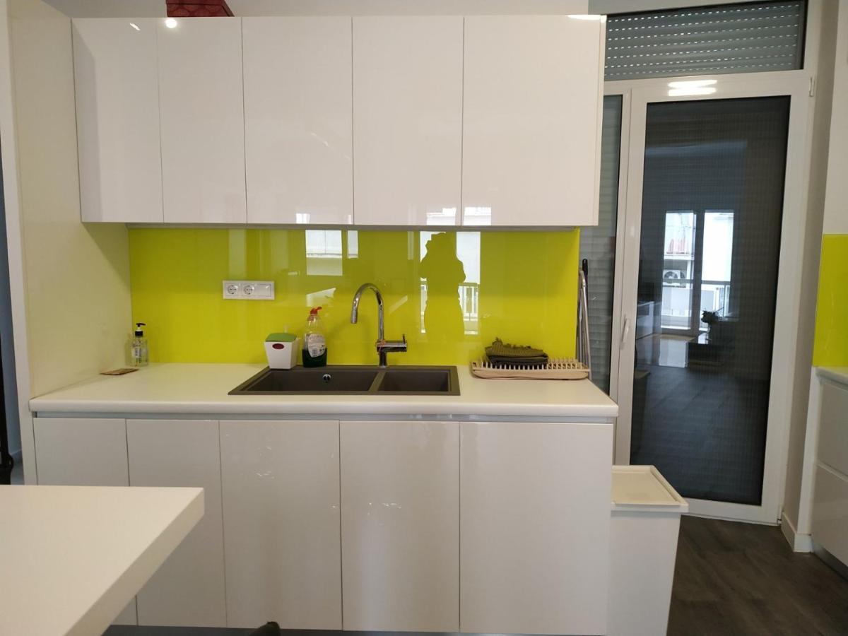 Fully Renovated, Family-Friendly Apartment, Next To A Huge Green Park, In Athens Center Atenas Exterior foto