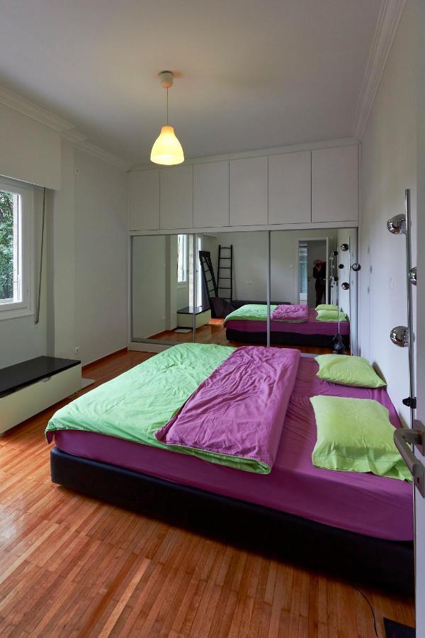 Fully Renovated, Family-Friendly Apartment, Next To A Huge Green Park, In Athens Center Atenas Exterior foto