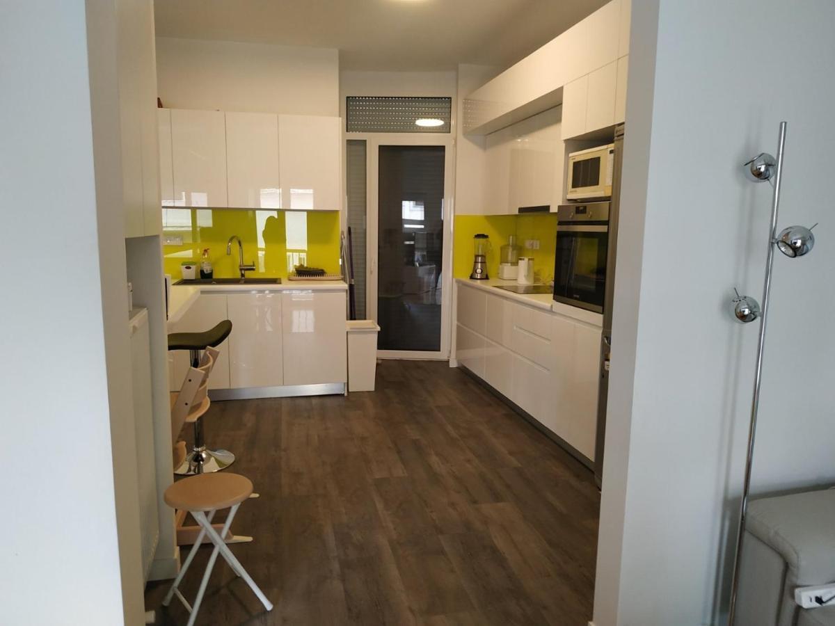 Fully Renovated, Family-Friendly Apartment, Next To A Huge Green Park, In Athens Center Atenas Exterior foto