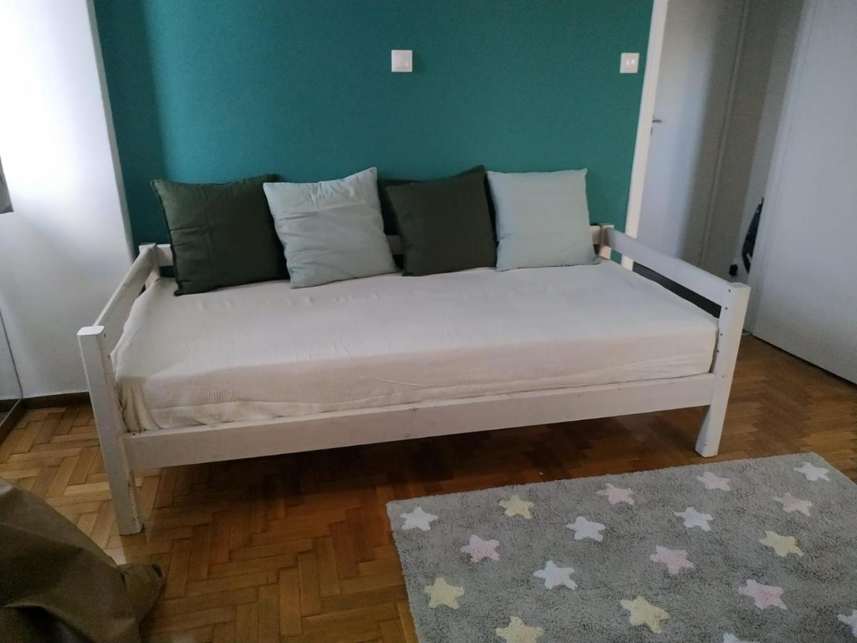 Fully Renovated, Family-Friendly Apartment, Next To A Huge Green Park, In Athens Center Atenas Exterior foto